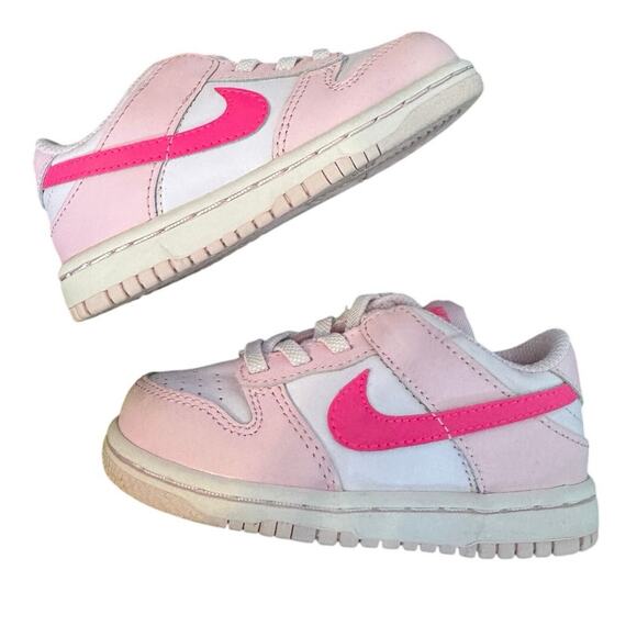 Nike Dunk Low Girls Triple Pink White Leather Athletic Sneakers Shoes Size 7C - Picture 2 of 7